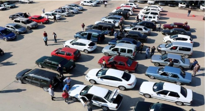 Erzurum’da 2 bin 943 otomobil el değiştirdi