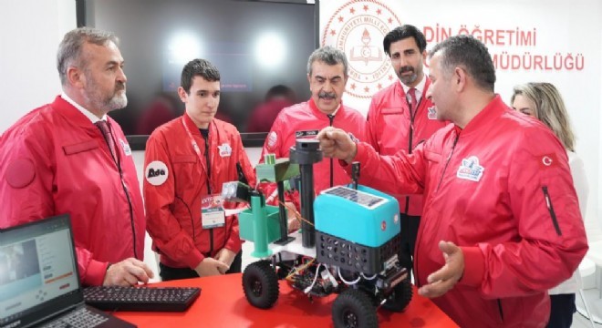 Tekin:  Önümüzdeki dönem yapay zekâ yüzyılı olacak 