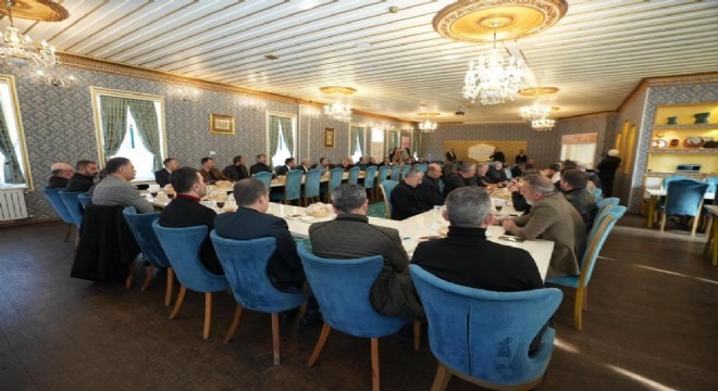 Yurdagül, Ülkü Ocakları başkanları ile bir araya geldi