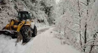 Erzurum'da 312 köyün yolu kapalı