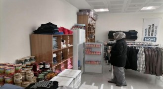 Hınıs adliyesinde sosyal market açıldı